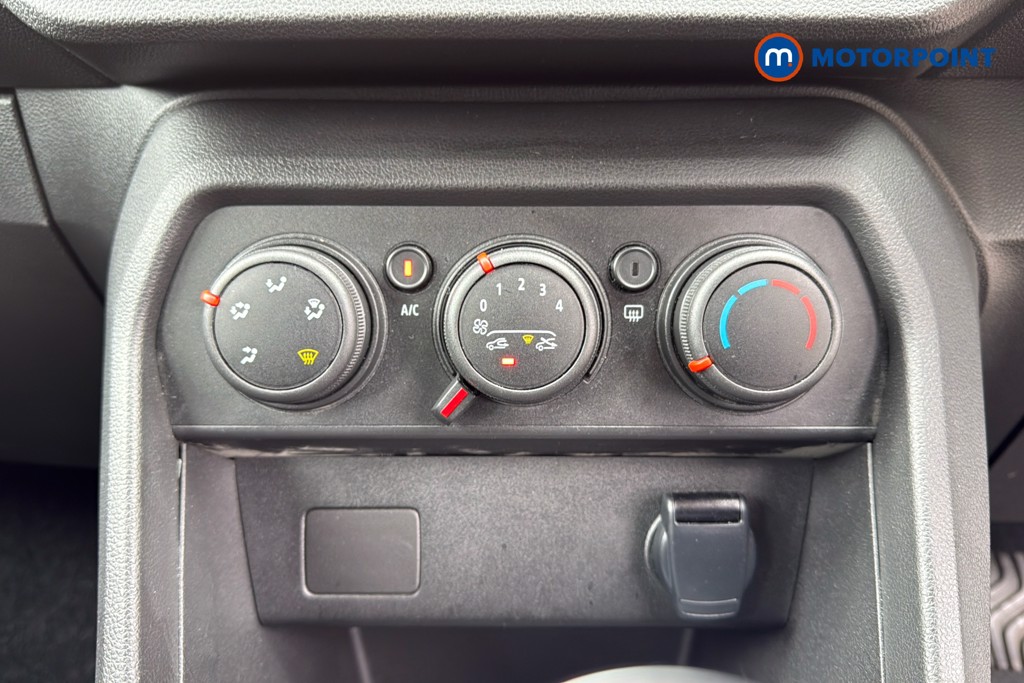 Used Dacia Sandero Stepway 2023 for sale - 78043086: Photo 18