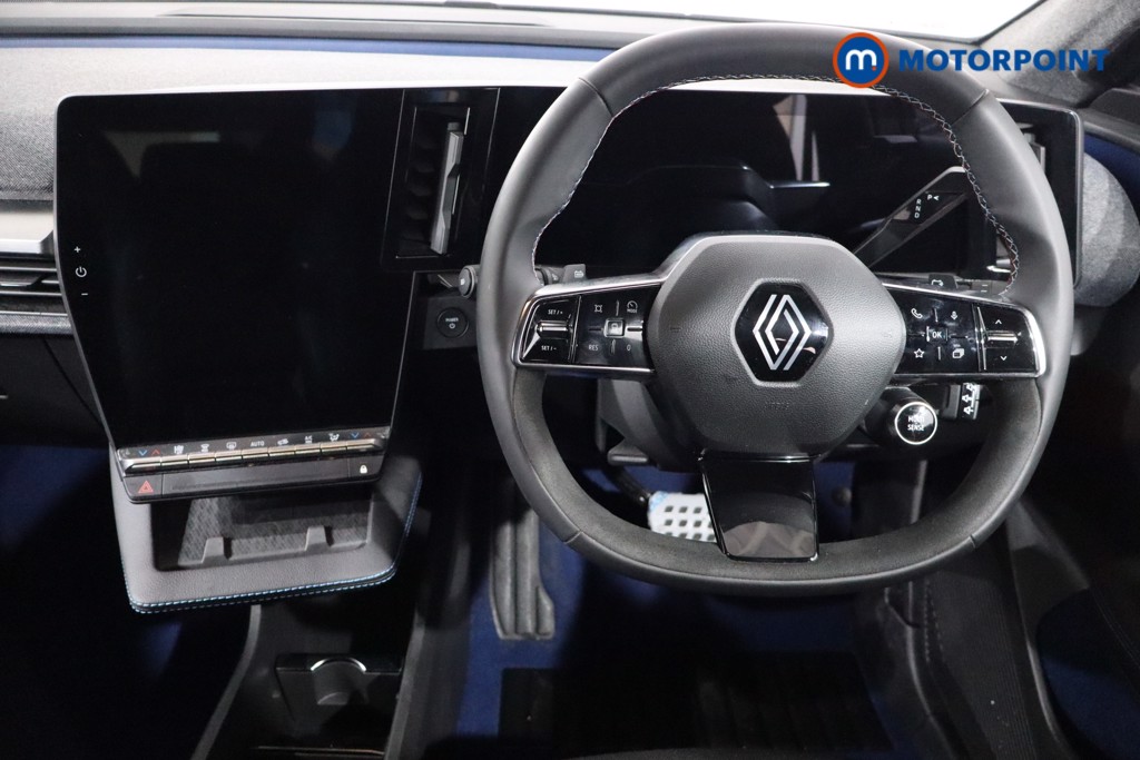 Used Renault Scenic E-Tech 2024 for sale - 76491534: Photo 11