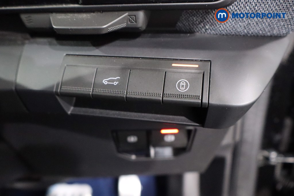 Used Renault Scenic E-Tech 2024 for sale - 76491534: Photo 28