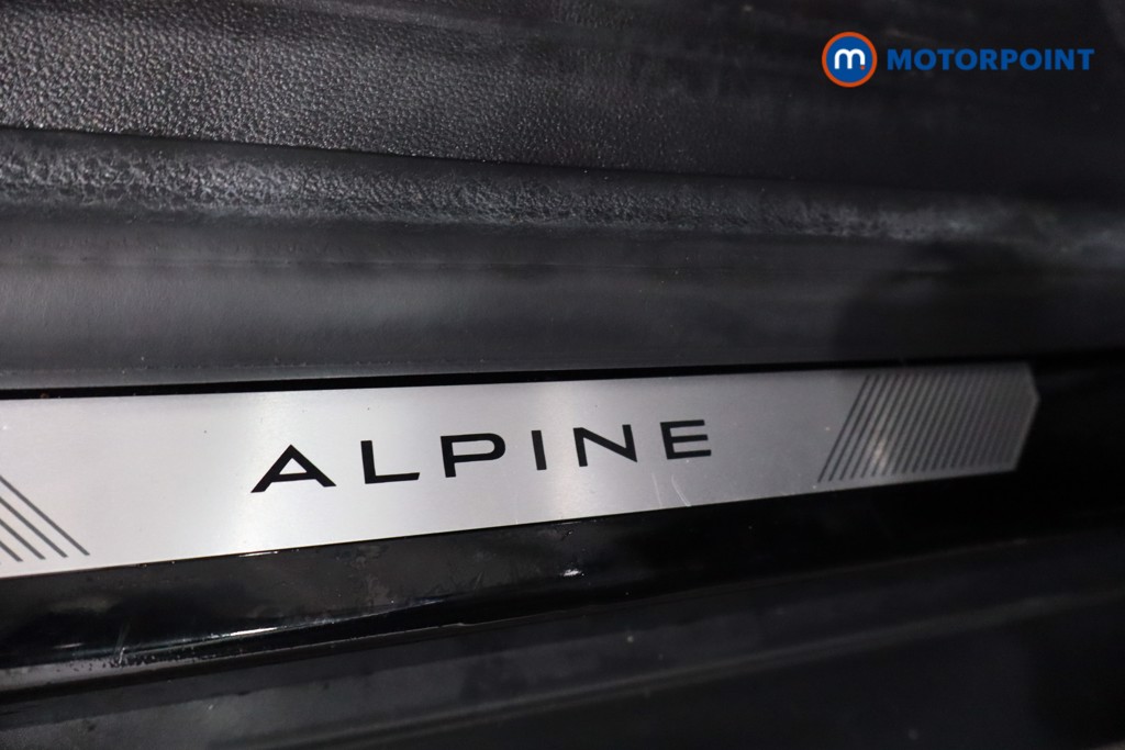 Used Renault Scenic E-Tech 2024 for sale - 76491534: Photo 30