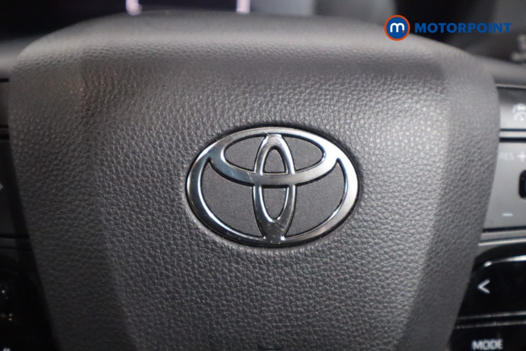 Used Toyota C-HR 2024 for sale - 76895671: Photo 25