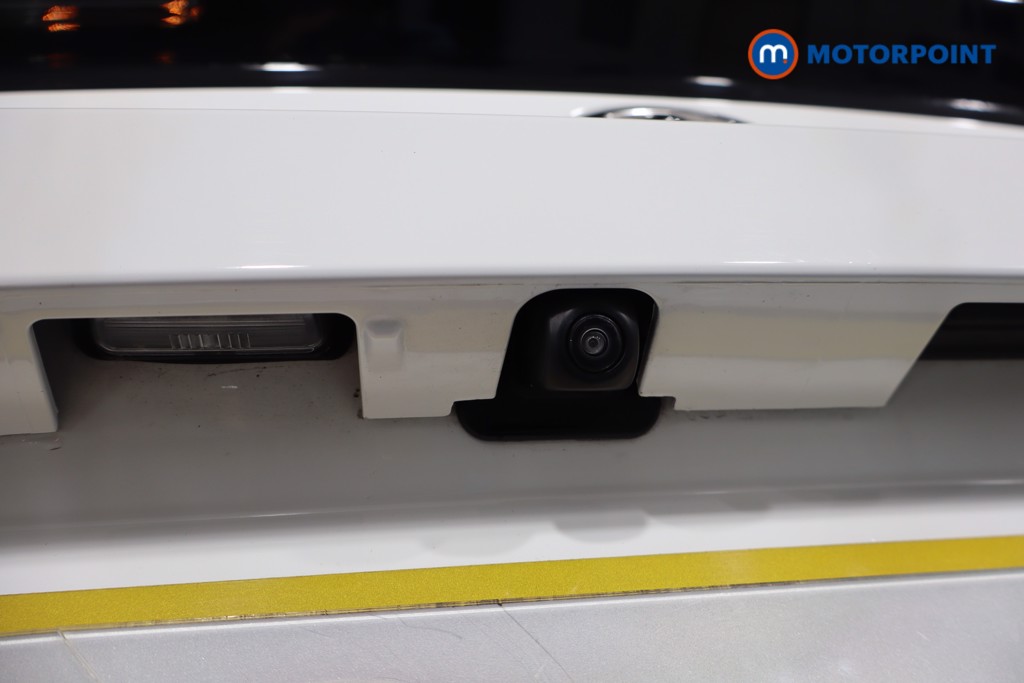 Used Toyota C-HR 2024 for sale - 76895671: Photo 44