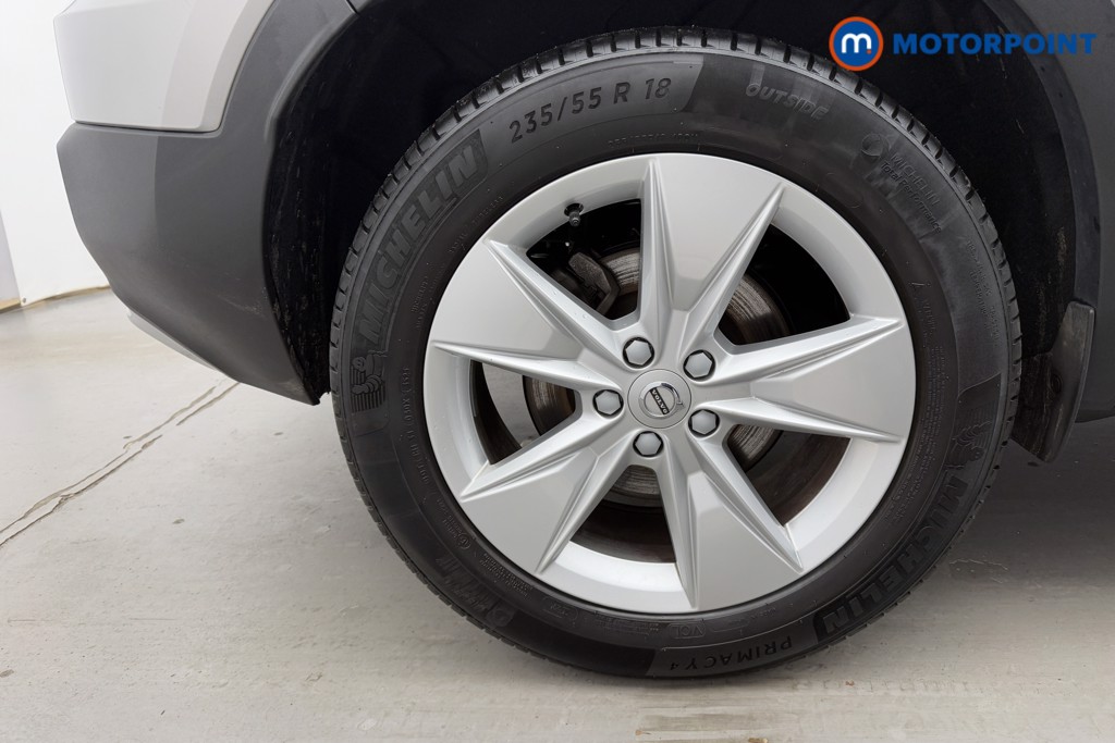 Used Volvo XC40 2023 for sale - 77340592: Photo 40