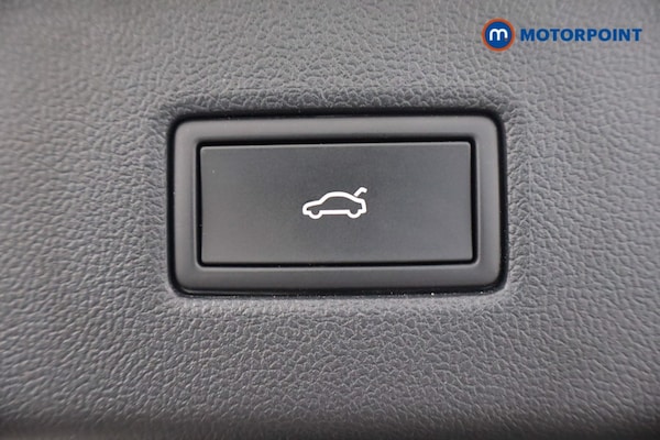 Used Ford Explorer 2024 for sale - 76222904: Photo 45