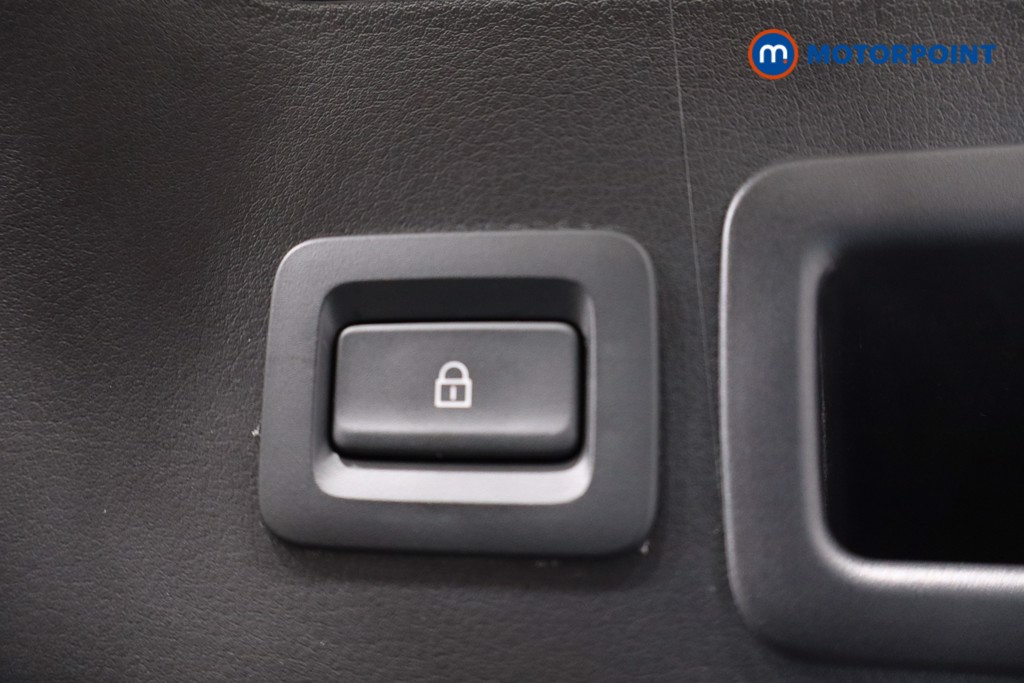 Used Mazda Mazda3 2025 for sale - 77061856: Photo 46