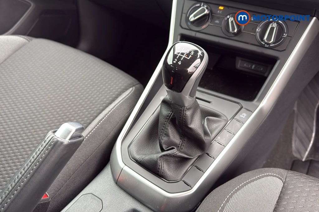 Used Volkswagen Polo 2024 for sale - 77804618: Photo 20