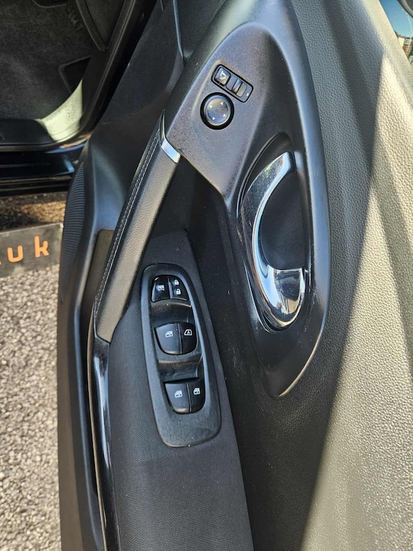 Used Renault Kadjar 2017 for sale - 76214148: Photo 17