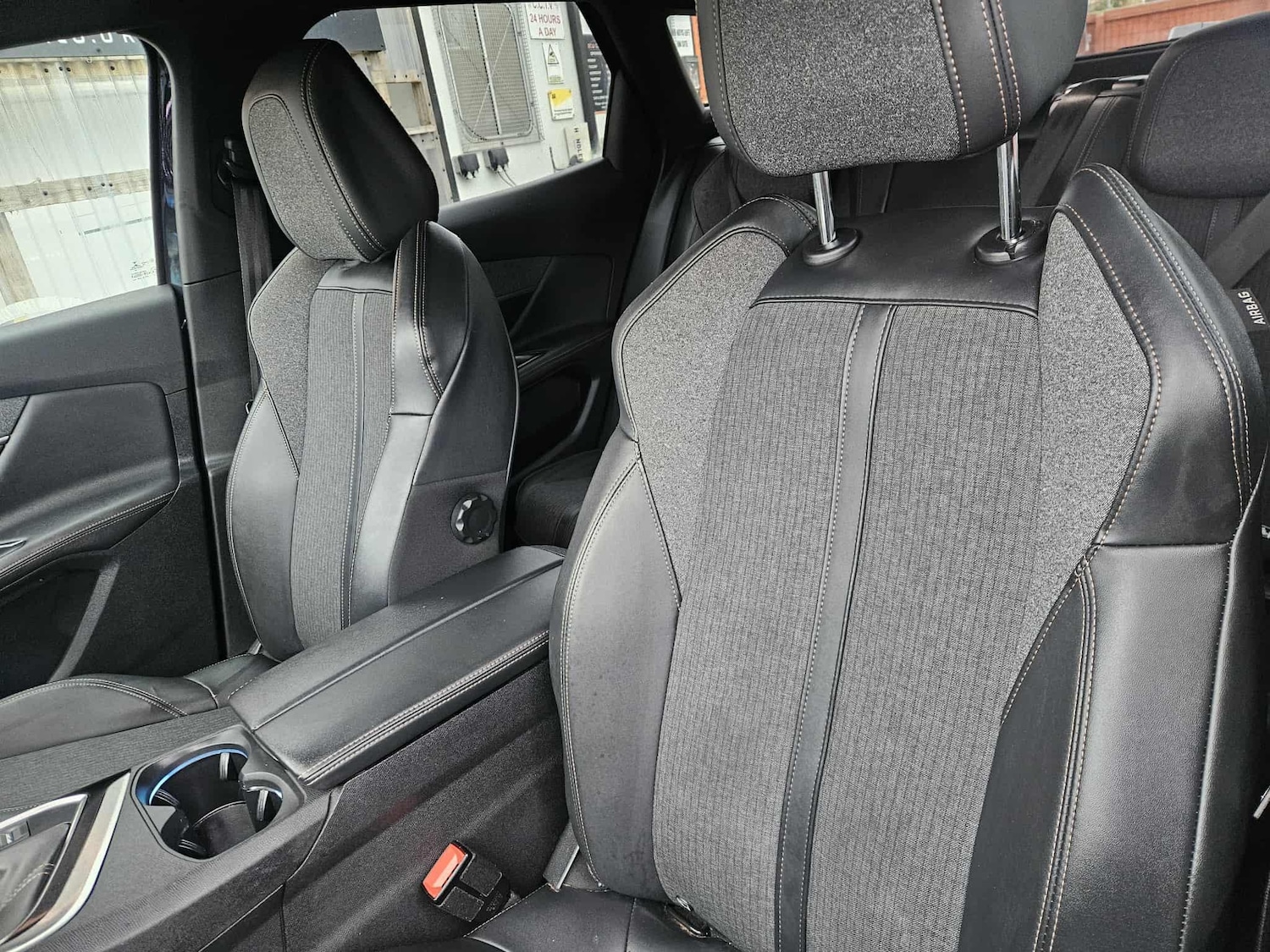 Used Peugeot 3008 2019 for sale - 76832181: Photo 18