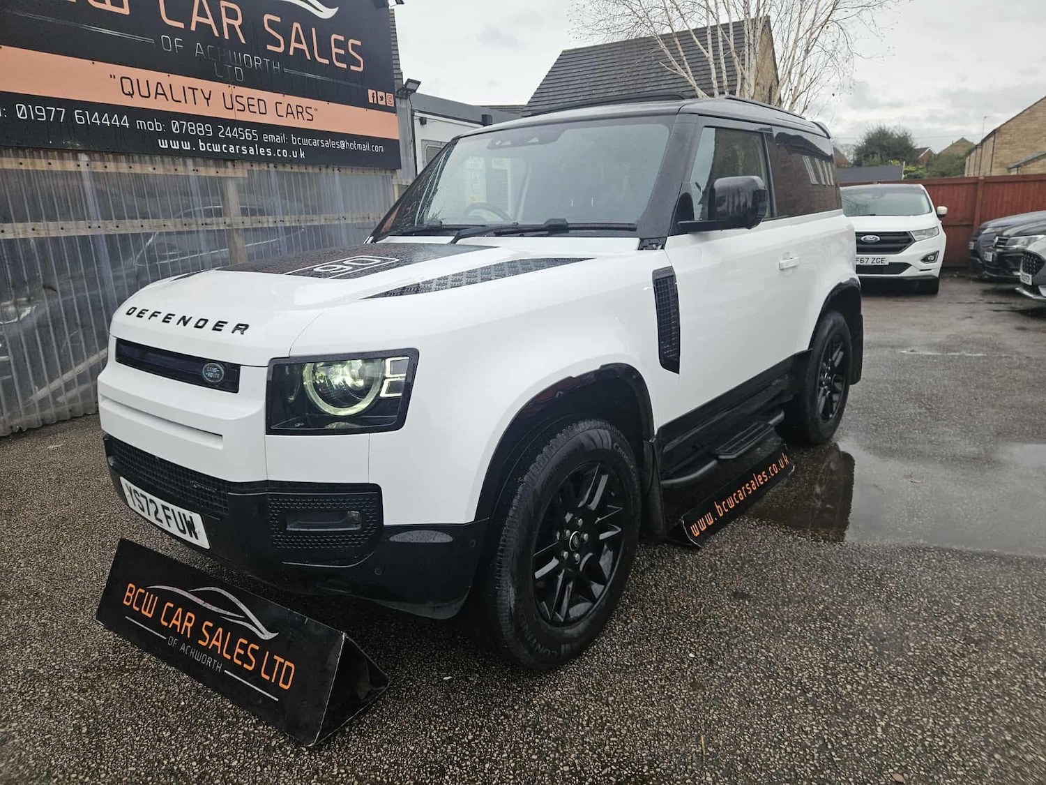 Used Land Rover Defender 2022 for sale - 76765650: Photo 1