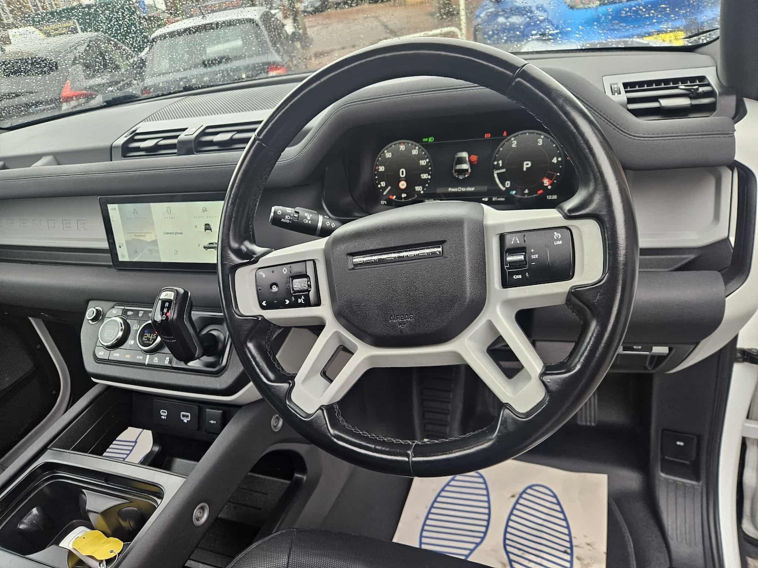 Used Land Rover Defender 2022 for sale - 76765650: Photo 20