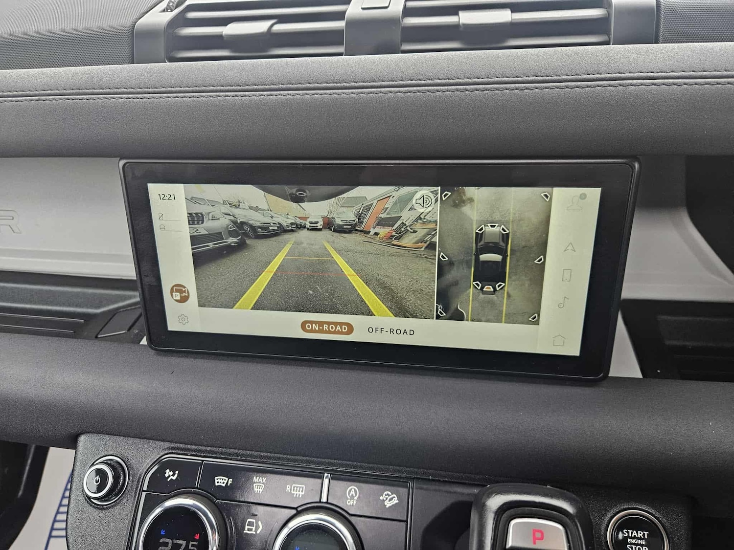 Used Land Rover Defender 2022 for sale - 76765650: Photo 25