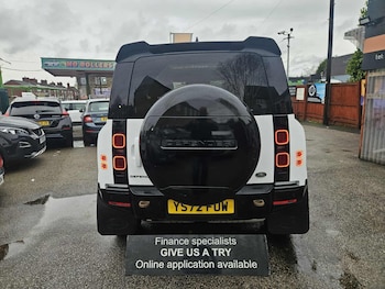 Used Land Rover Defender 2022 for sale - 76765650: Photo