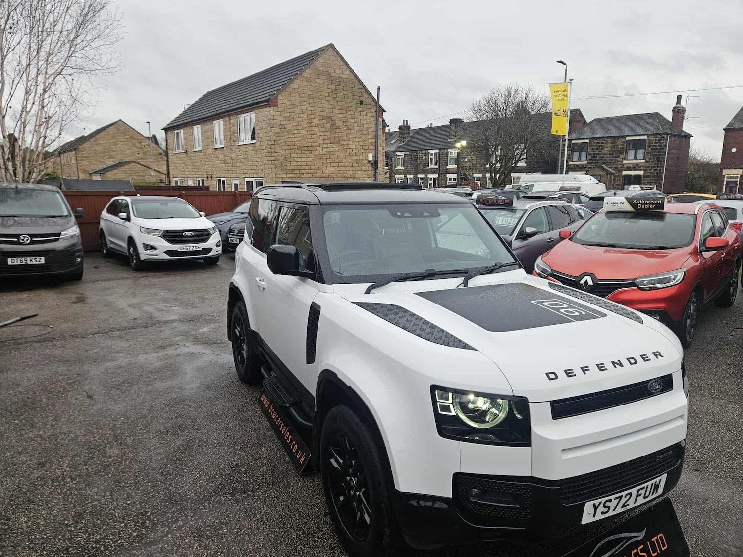 Used Land Rover Defender 2022 for sale - 76765650: Photo 8