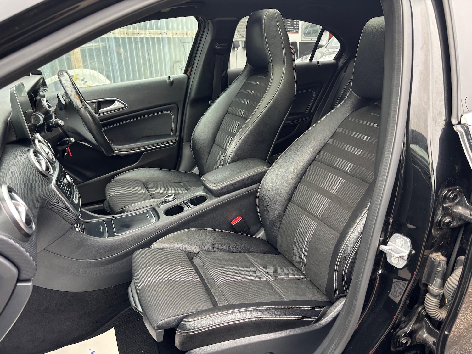 Used Mercedes-Benz A-Class 2018 for sale - 76765257: Photo 15