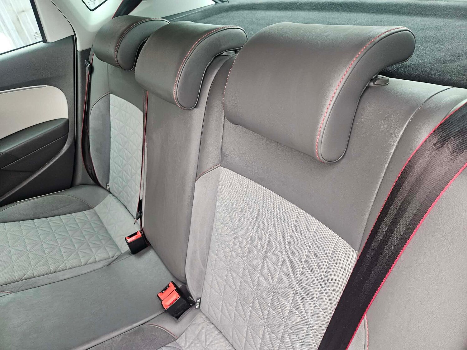 Used Volkswagen Polo 2017 for sale - 77838700: Photo 19