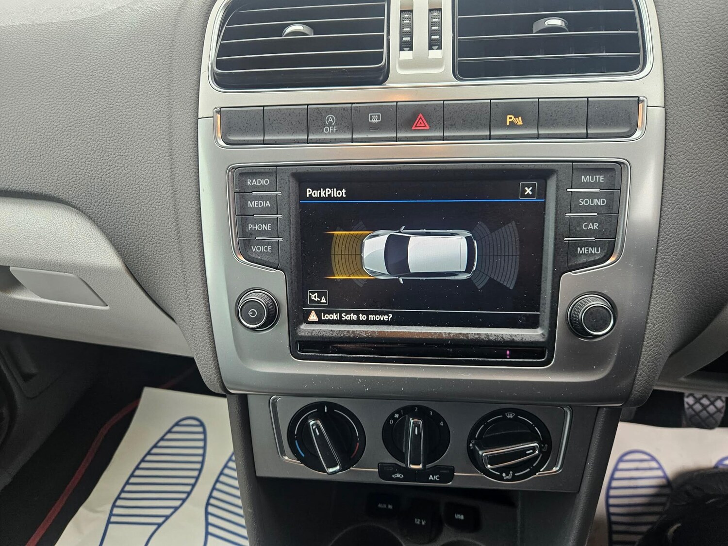 Used Volkswagen Polo 2017 for sale - 77838700: Photo 21