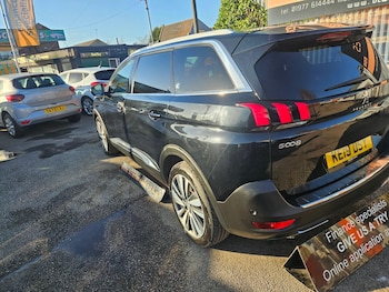 Used Peugeot 5008 2019 for sale - 77969976: Photo