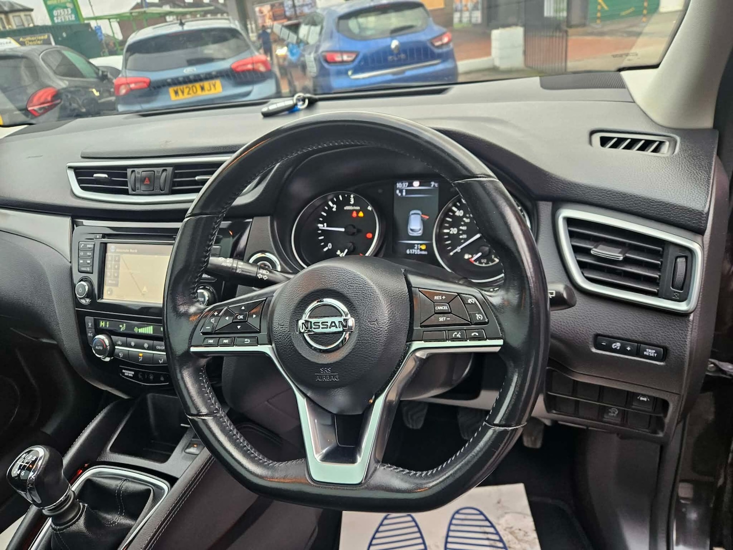 Used Nissan Qashqai 2017 for sale - 77267092: Photo 28