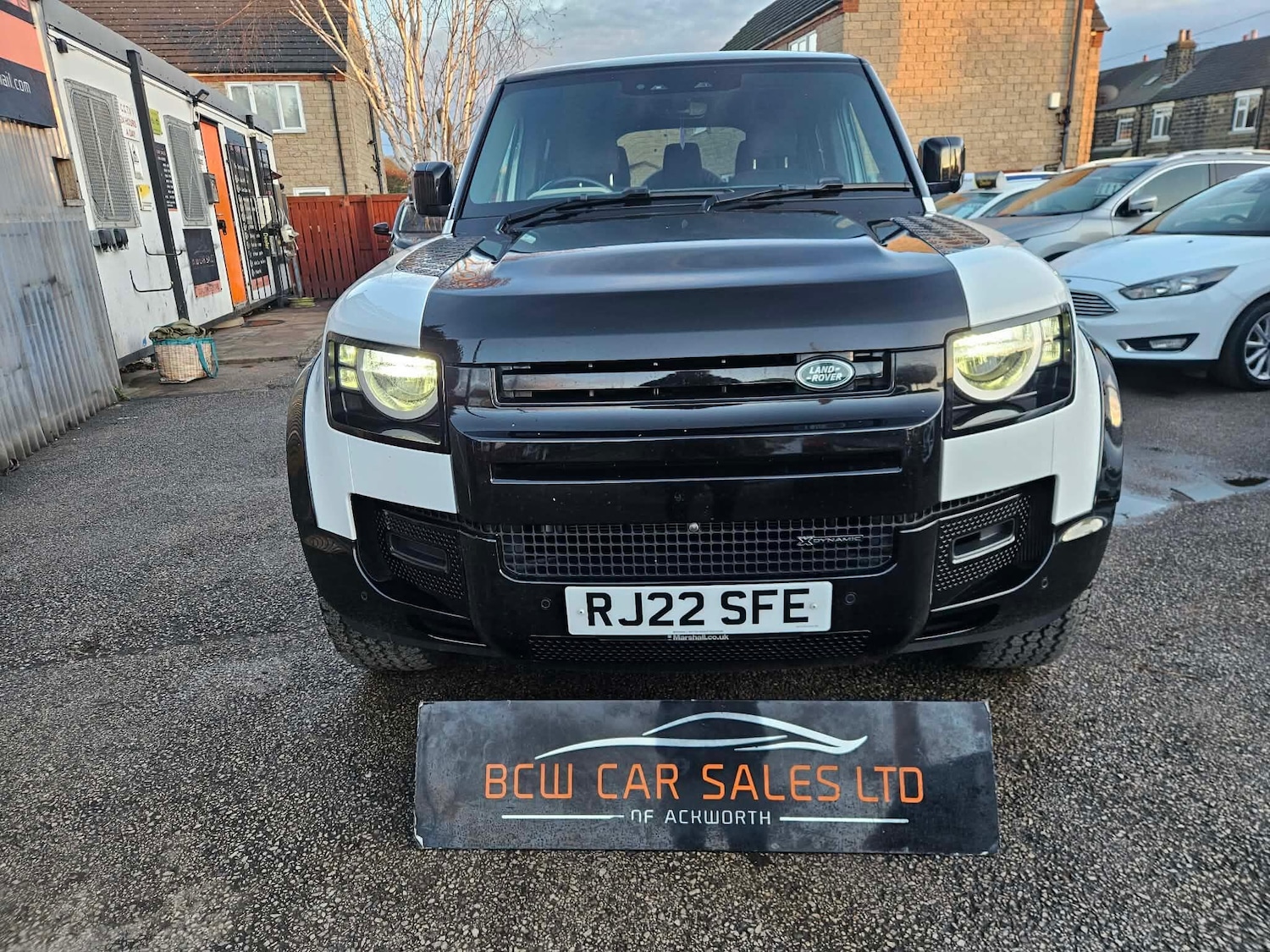 Used Land Rover Defender 2022 for sale - 77229974: Photo 2