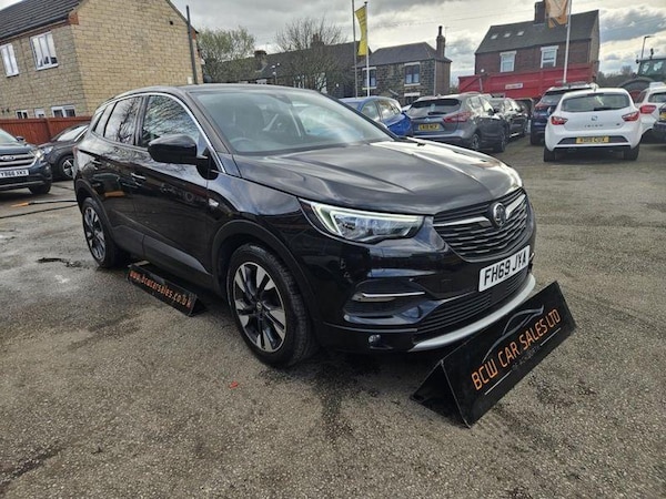 Used Vauxhall Grandland X 2019 for sale - 75708599: Photo 2