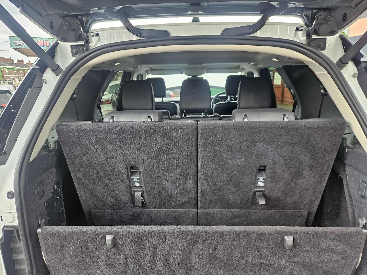 Used Land Rover Discovery 2018 for sale - 76135983: Photo 14