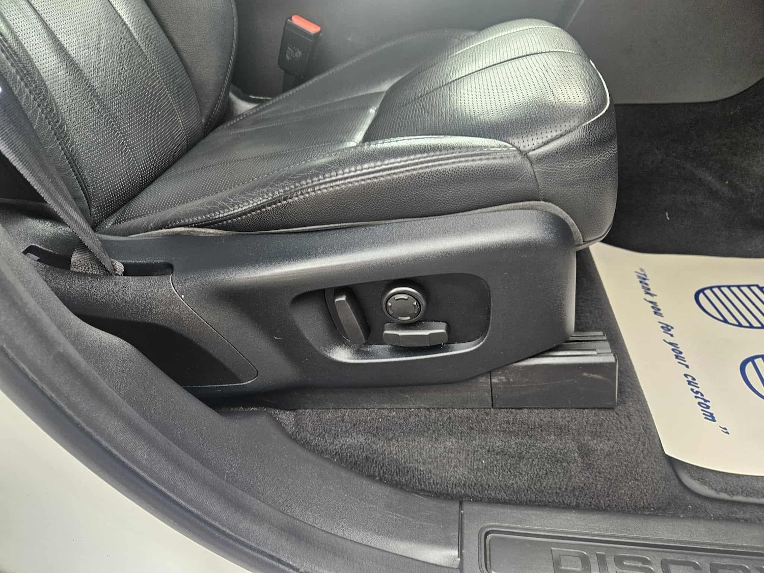 Used Land Rover Discovery 2018 for sale - 76135983: Photo 26