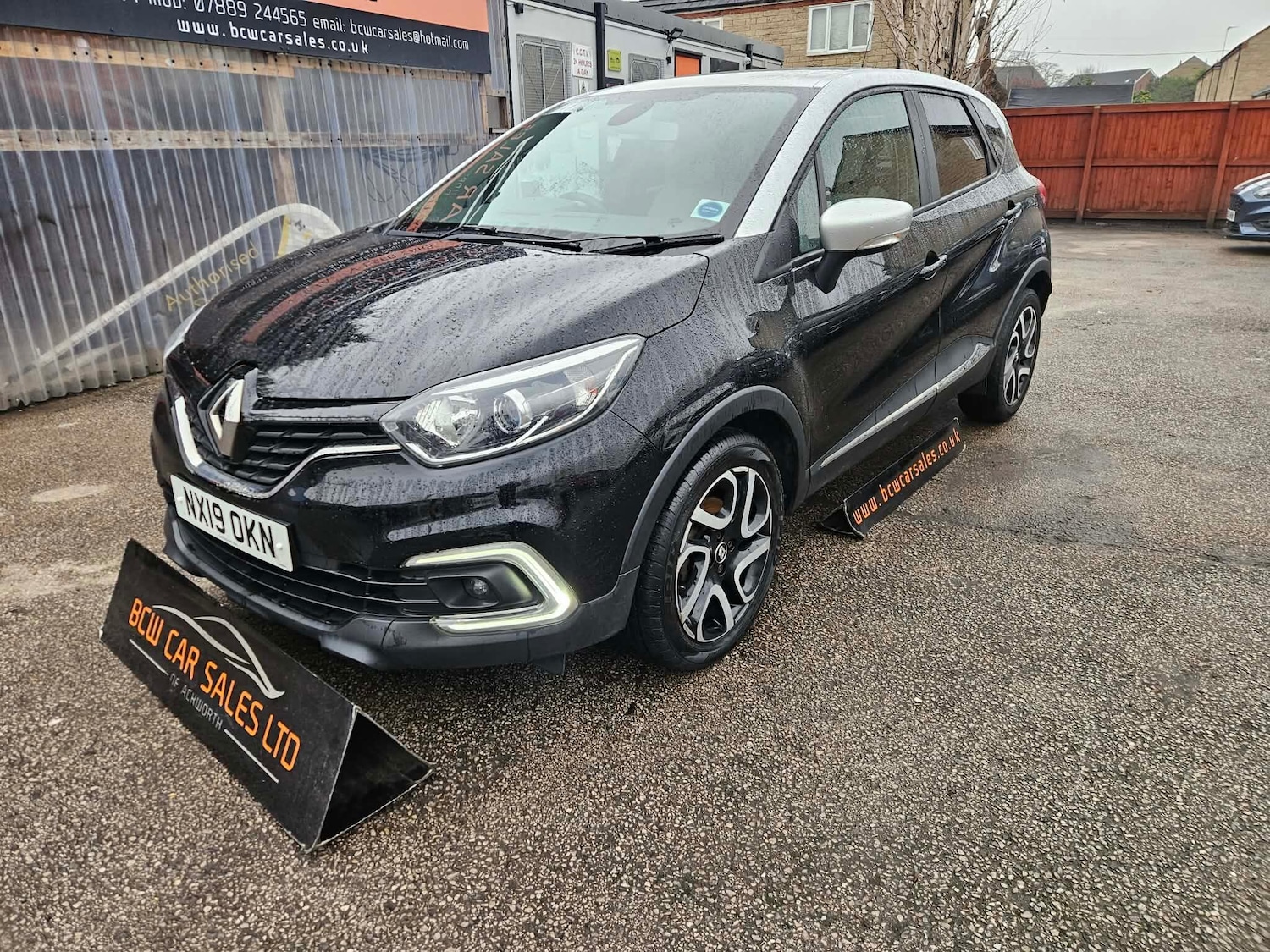 Used Renault Captur 2019 for sale - 77344085: Photo 1