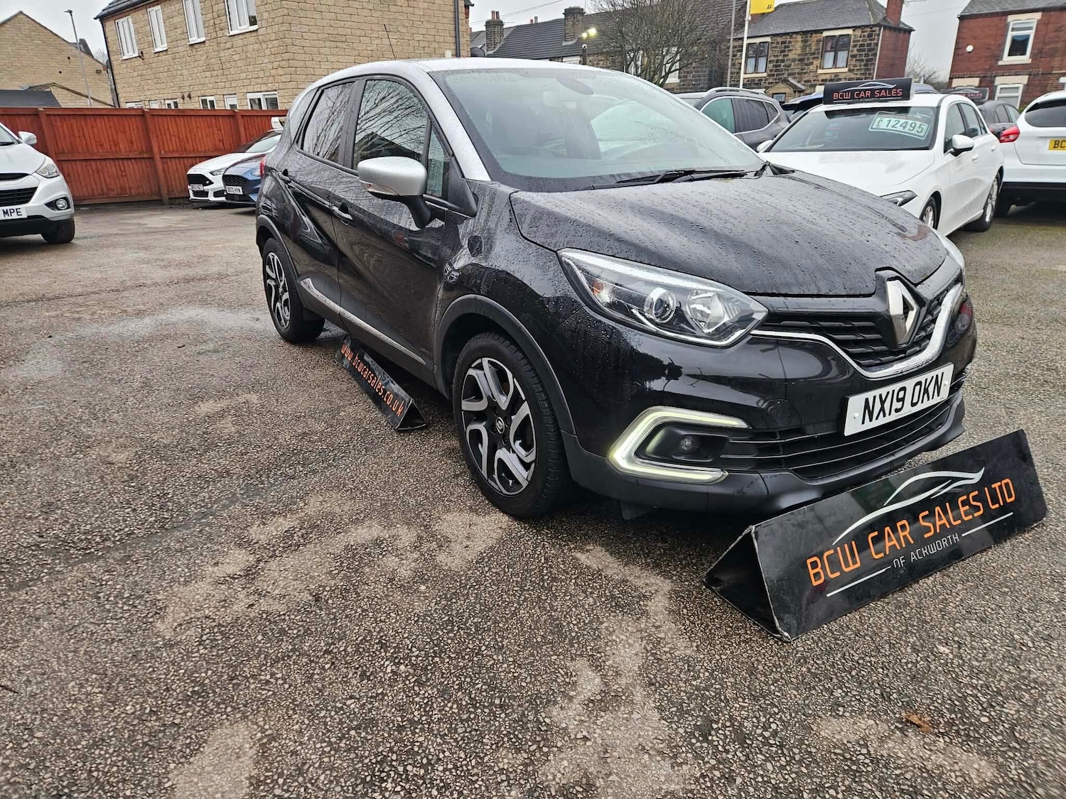 Used Renault Captur 2019 for sale - 77344085: Photo 3