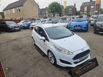 Used Ford Fiesta 2015 for sale - 75023268: Photo