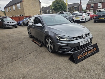 Used Volkswagen Golf 2019 for sale - 75670441: Photo