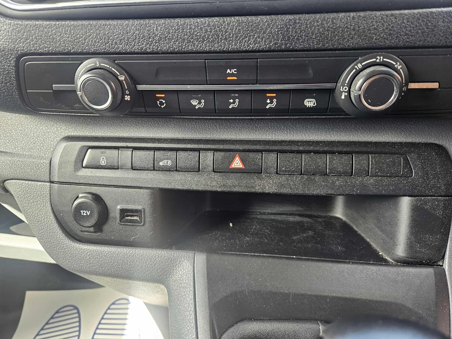 Used Vauxhall Vivaro 2021 for sale - 76137980: Photo 25