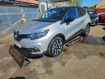 Used Renault Captur 2019 for sale - 78601385: Photo