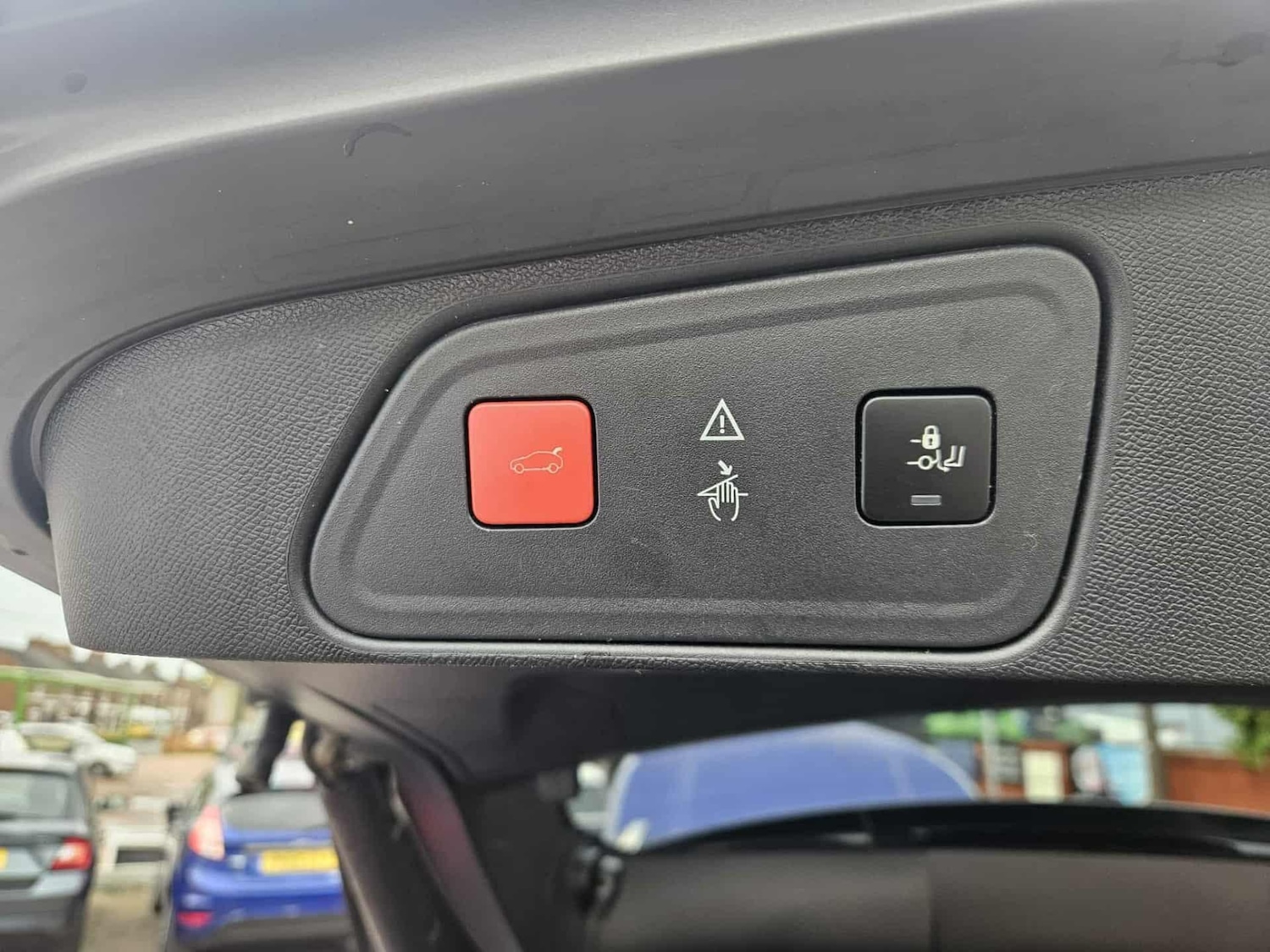 Used Peugeot 3008 2018 for sale - 76456970: Photo 16