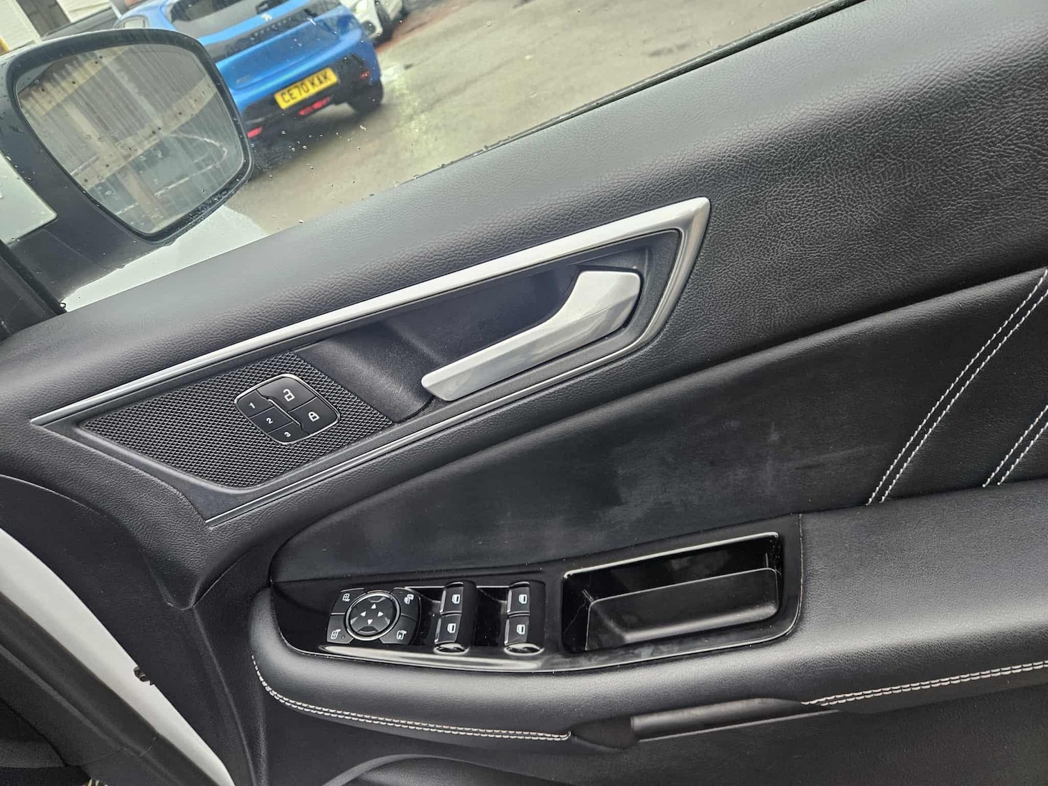 Used Ford Edge 2017 for sale - 76765373: Photo 28