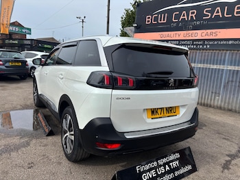 Used Peugeot 5008 2021 for sale - 77994290: Photo