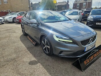 Used Volvo V40 2017 for sale - 78276254: Photo