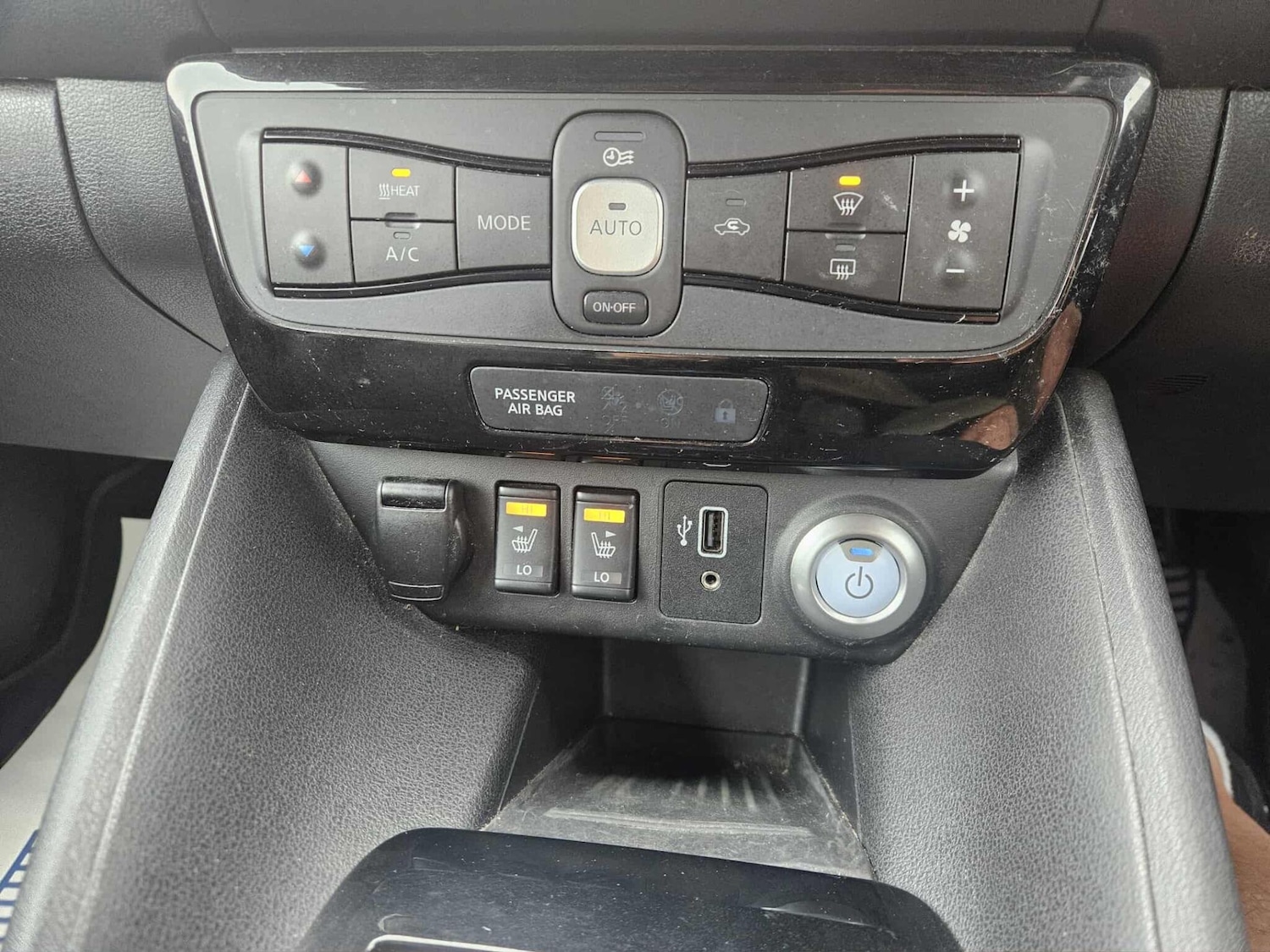 Used Nissan Leaf 2020 for sale - 76765982: Photo 17