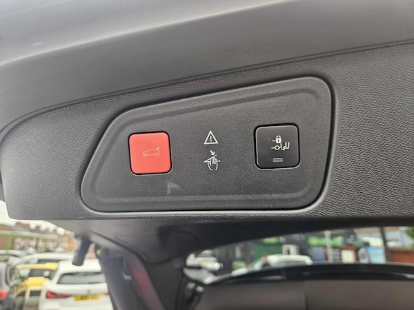 Used Peugeot 3008 2019 for sale - 76189901: Photo 15