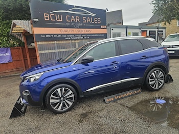 Used Peugeot 3008 2019 for sale - 76189901: Photo 2