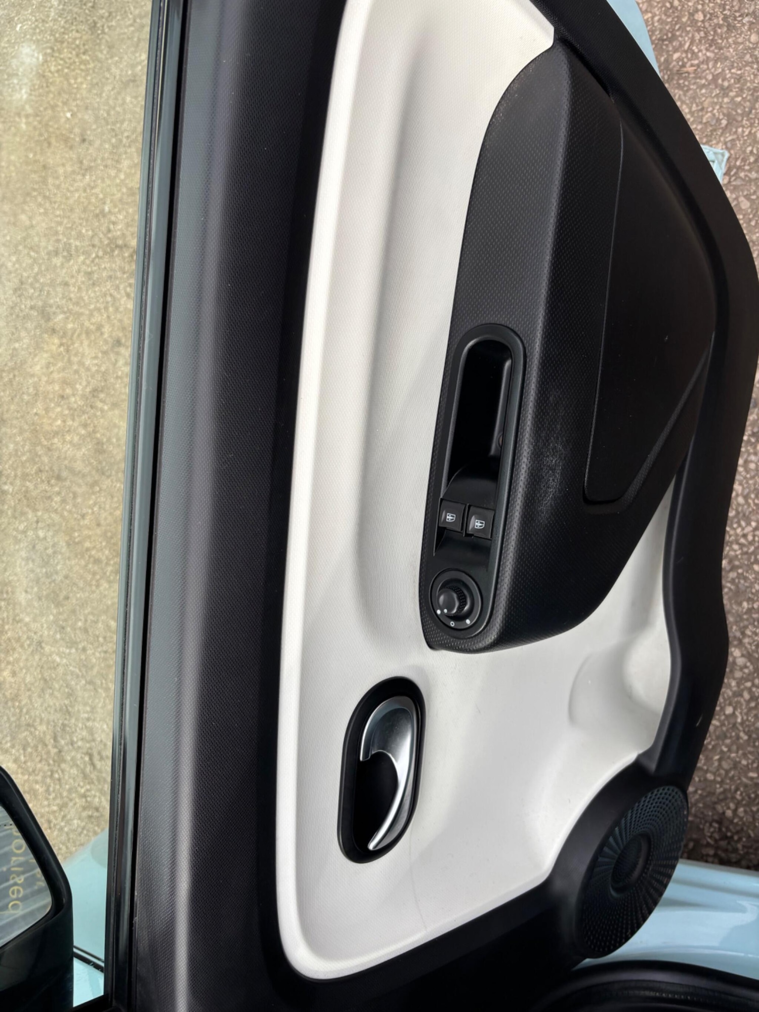 Used Renault Twingo 2015 for sale - 77994176: Photo 11