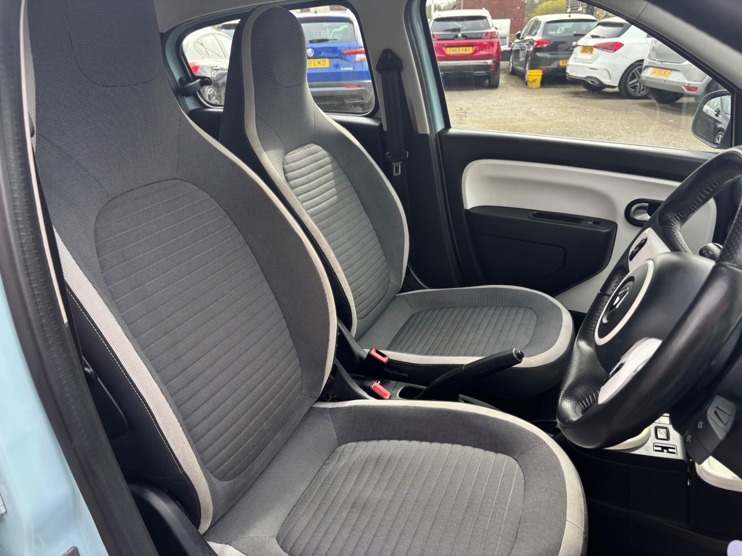 Used Renault Twingo 2015 for sale - 77994176: Photo 13