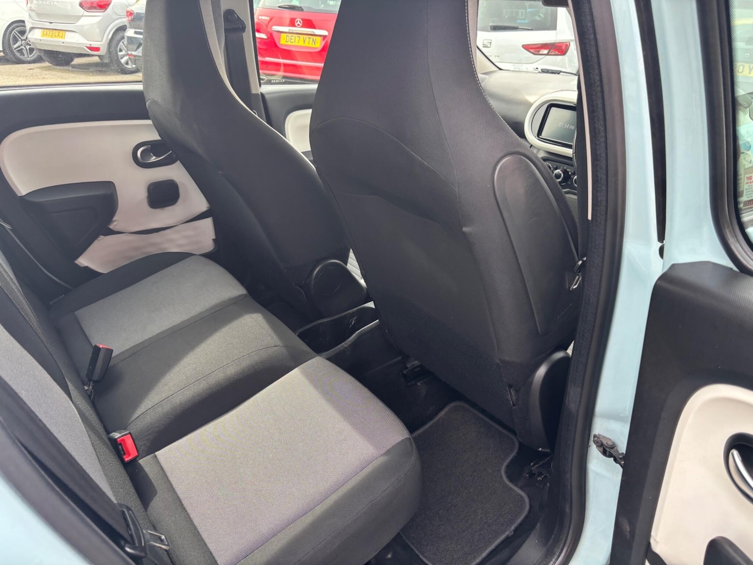 Used Renault Twingo 2015 for sale - 77994176: Photo 18