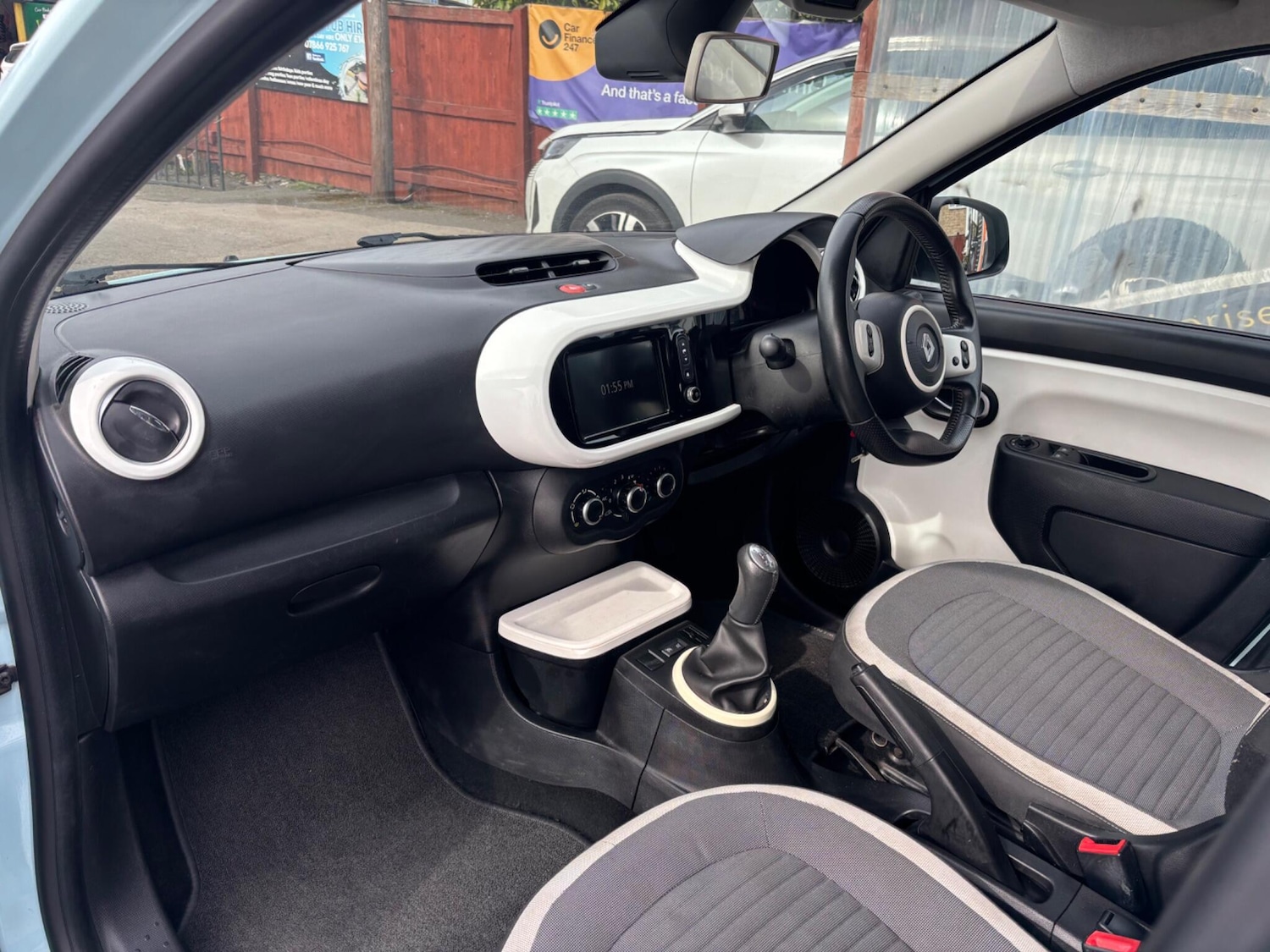 Used Renault Twingo 2015 for sale - 77994176: Photo 22