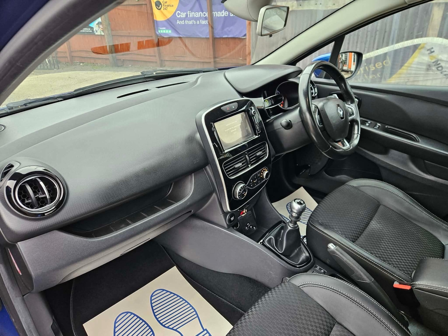 Used Renault Clio 2017 for sale - 77066609: Photo 14