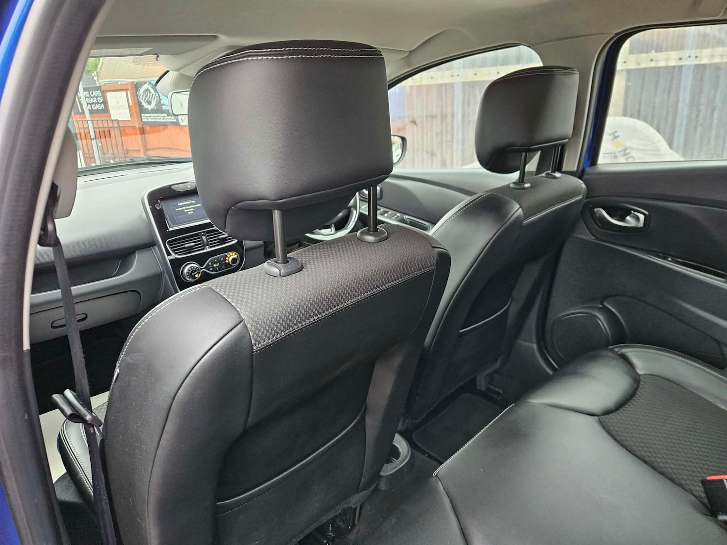 Used Renault Clio 2017 for sale - 77066609: Photo 19