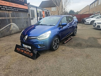 Used Renault Clio 2017 for sale - 77066609: Photo