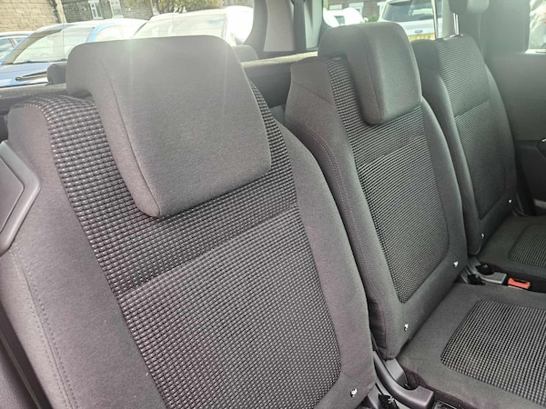 Used Peugeot 5008 2017 for sale - 76238609: Photo 18