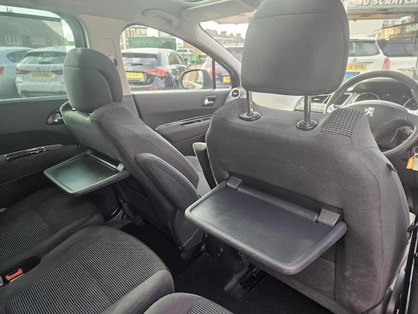 Used Peugeot 5008 2017 for sale - 76238609: Photo 19