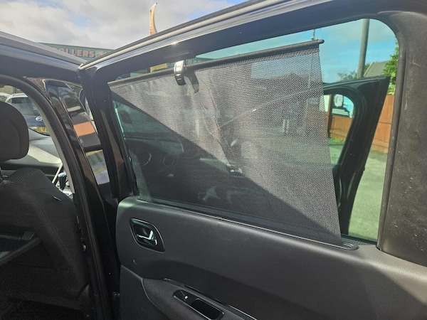 Used Peugeot 5008 2017 for sale - 76238609: Photo 20