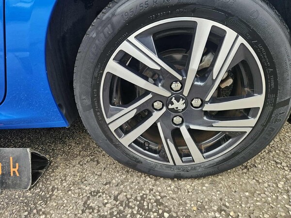 Used Peugeot 208 2021 for sale - 76284415: Photo 27